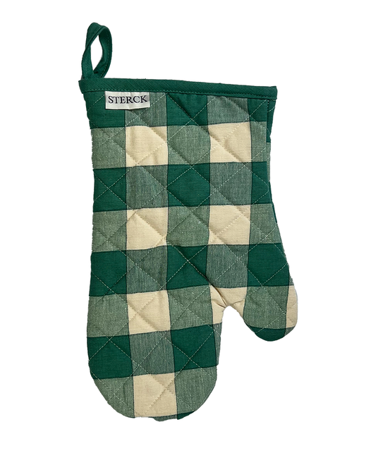 Classic green and natural cotton check oven mitt from Sterck & Co.