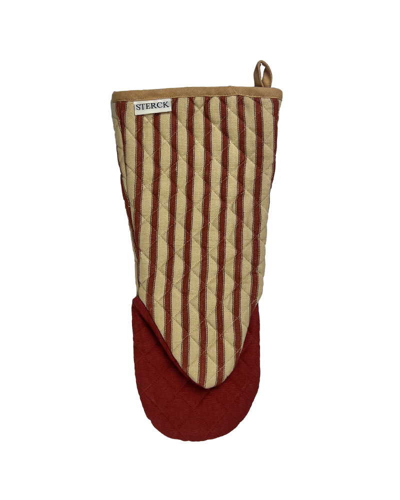 a classic red and natural cotton oven gauntlet from sterck & co.