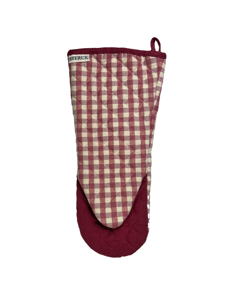 a classic pink gingham gauntlet with pink edging and grip. from sterck & co.