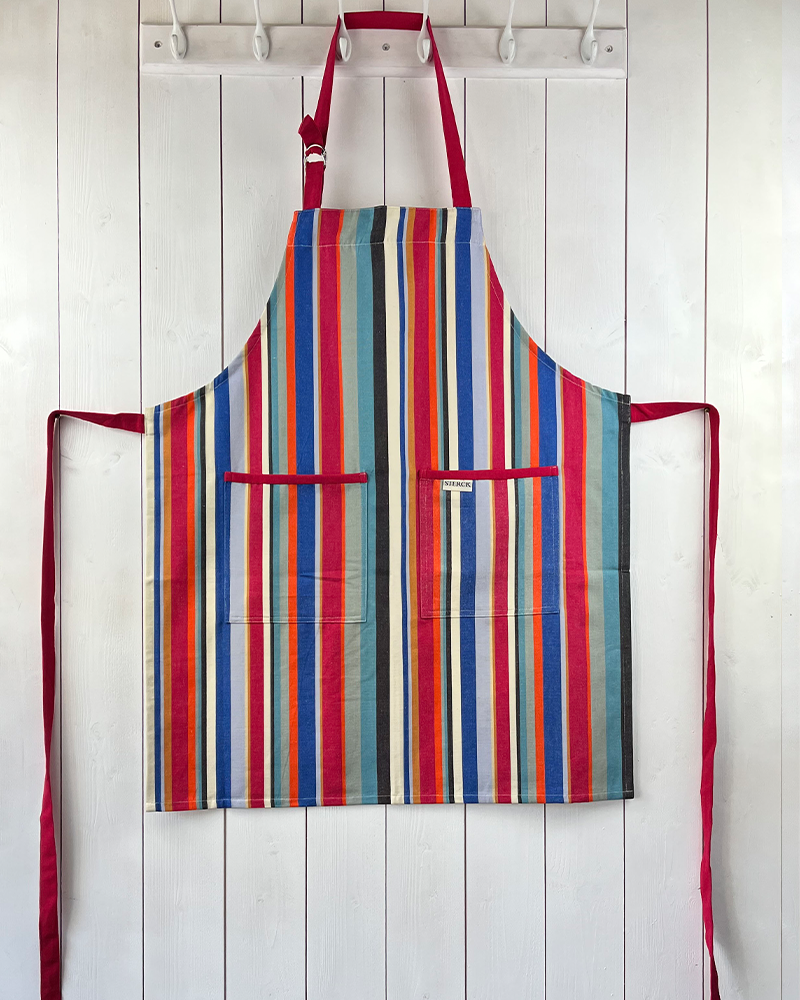 A modern and stylish stripy apron from Sterck & Co. 100% cotton.