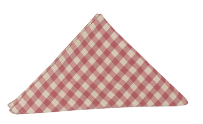 Folded ziro pink napkin from Sterck & Co.